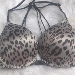 Bombshell Grey Leonor’s print bra